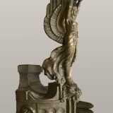 ...e la scultura in bronzo della Vittoria Alata salvatasi dalla distruzione dell�ex Palazzo della Gazzetta 
